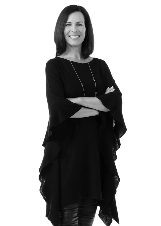 Mary Di Mambro Vice-President of Public Relations Through her government and public relations experience, Mary Di Mambro advances the goals of Sutherland’s clients through effective promotion and strategic communication. With more than 20 years of experience in the political realm, working in both the public and private sectors, Mary has acquired extensive knowledge of political systems and governance. This experience enables Mary to provide clients with strategic advice on how to best promote themselves to politicians, staff and other stakeholders, in order to compliment Sutherland’s traditional government relations tactics. Mary is a skilled communicator who uses written and verbal strategies to build consensus among stakeholders and advance client interests. She has experience in project management, professional facilitation, strategic communications, research, and grassroots engagement using both traditional and digital methods. Mary has successfully worked with clients to engage politicians, political staff and other stakeholders in municipalities across Canada.